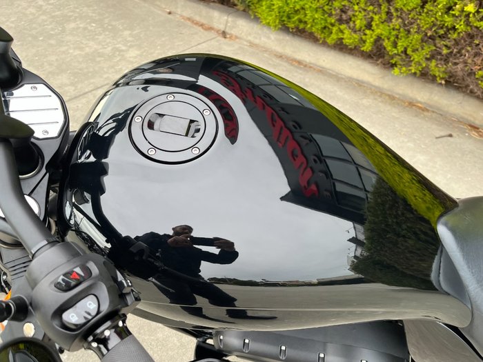 2016 VICTORY HAMMER 8-BALL Solid Black INT