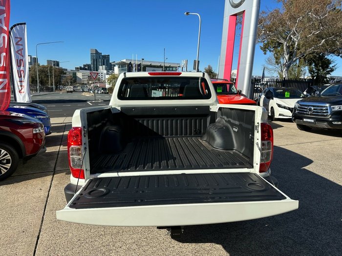 2024 Nissan Navara