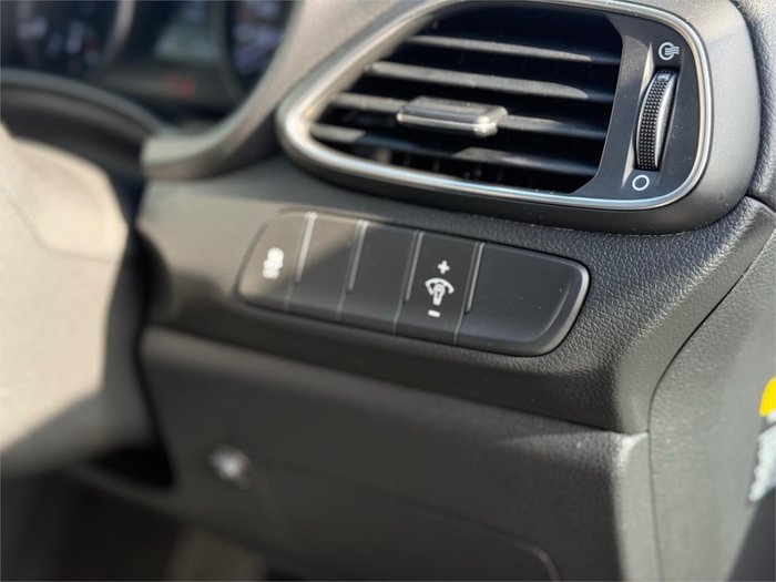 2019 HYUNDAI i30 ACTIVE