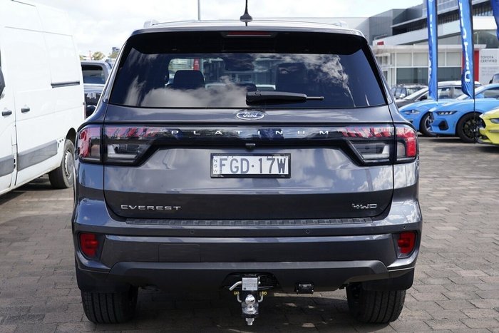 2024 Ford Everest Platinum