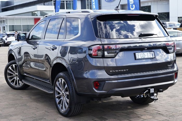 2024 Ford Everest Platinum