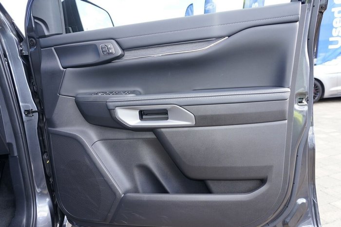 2024 Ford Everest Platinum