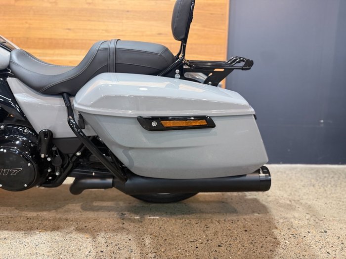 2025 Harley-davidson FLTRX ROAD GLIDE (117) Billiard Gray
