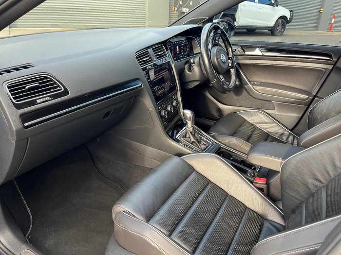 2019 Isuzu MU-X LS-T