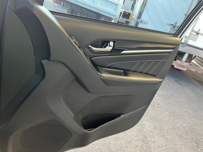 2019 Isuzu MU-X LS-T