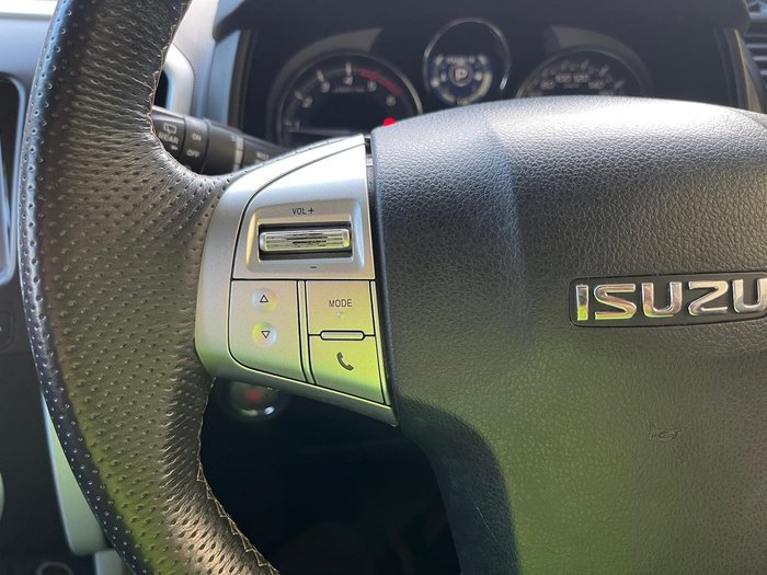 2019 Isuzu MU-X LS-T