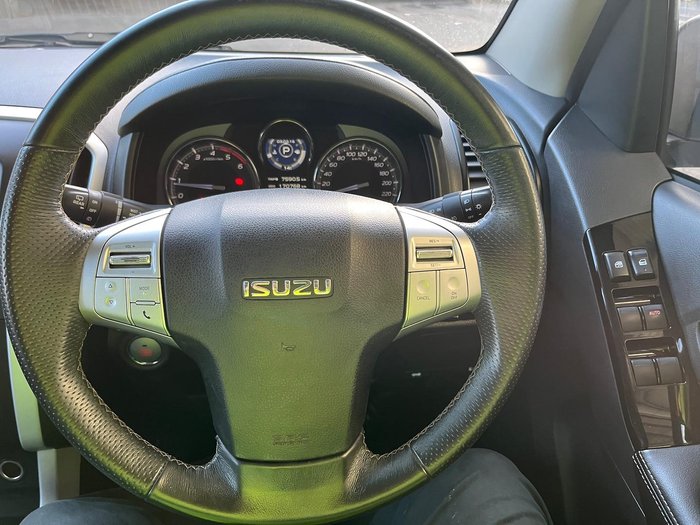 2019 Isuzu MU-X LS-T