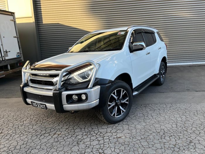 2019 Isuzu MU-X LS-T