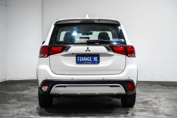 2021 Mitsubishi Outlander LS