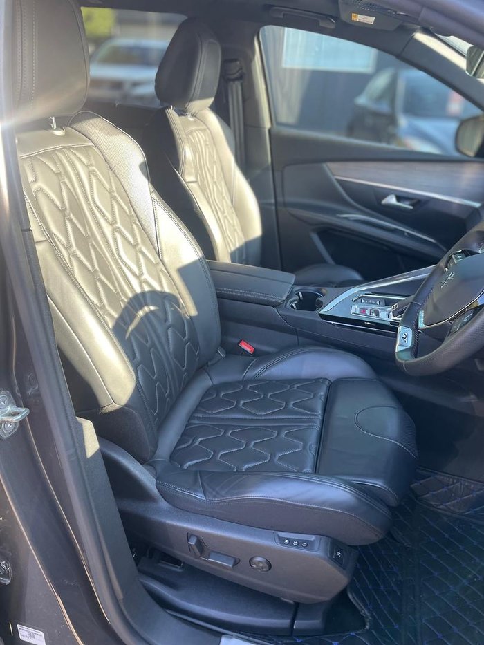 2022 Peugeot 5008 GT Sport