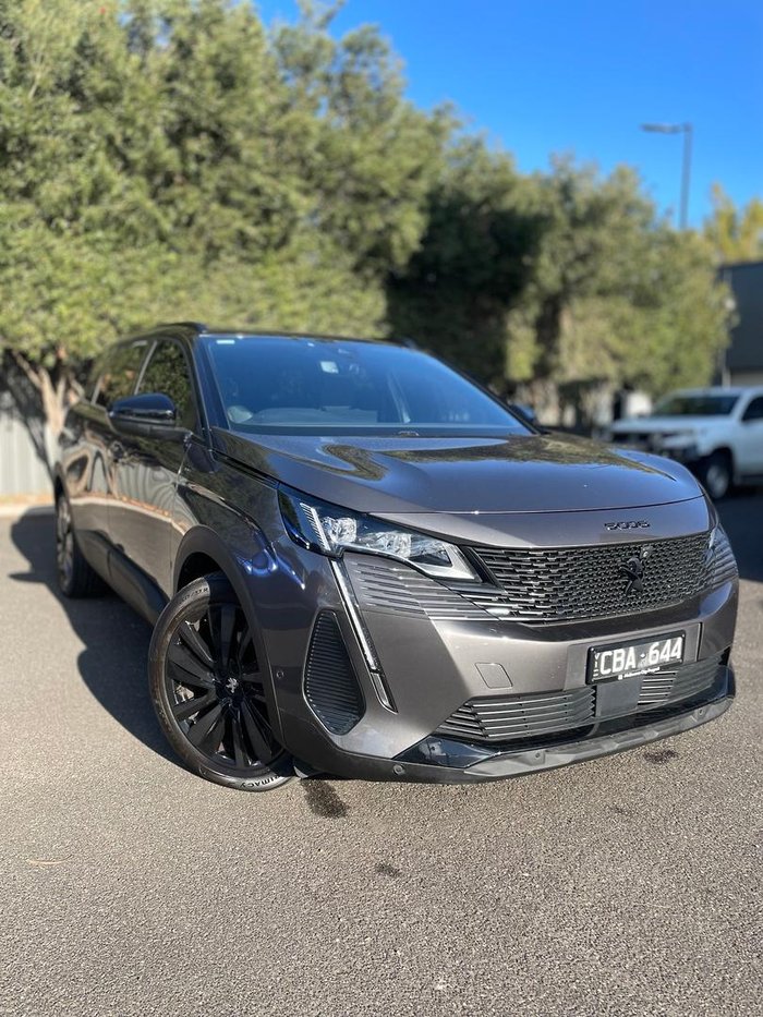 2022 Peugeot 5008 GT Sport