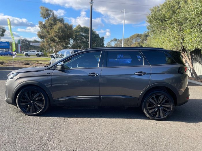 2022 Peugeot 5008 GT Sport