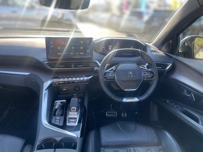 2022 Peugeot 5008 GT Sport