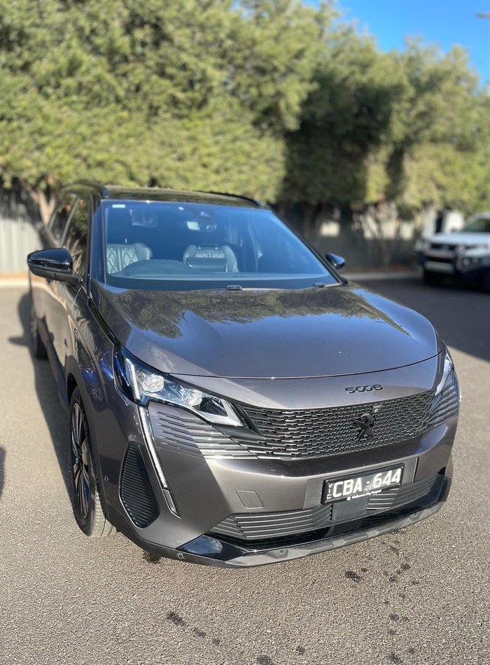 2022 Peugeot 5008 GT Sport