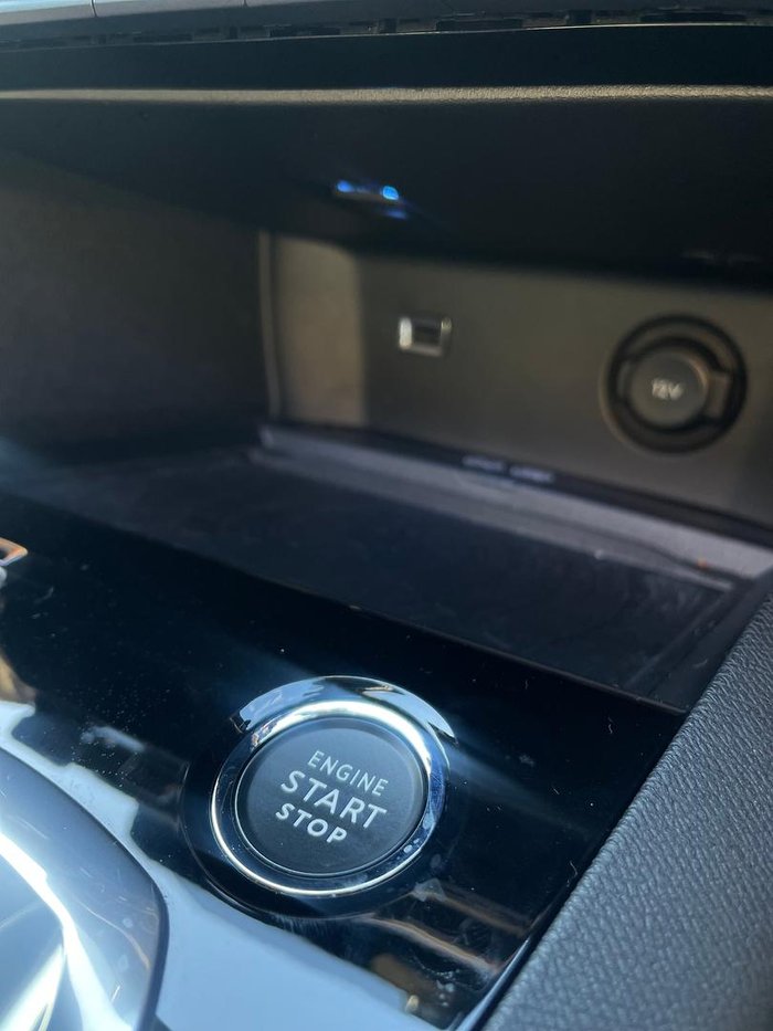 2022 Peugeot 5008 GT Sport