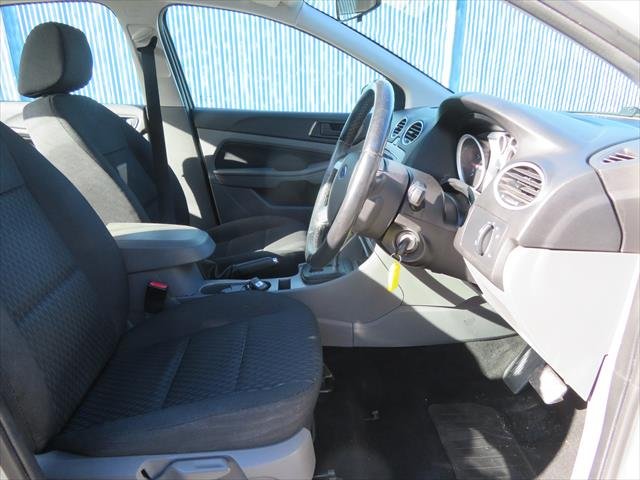 2010 FORD FOCUS LX