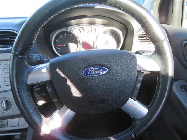 2010 FORD FOCUS LX