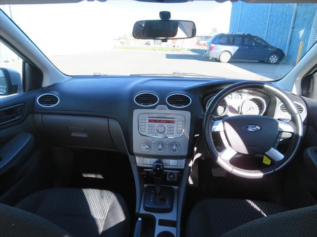 2010 FORD FOCUS LX