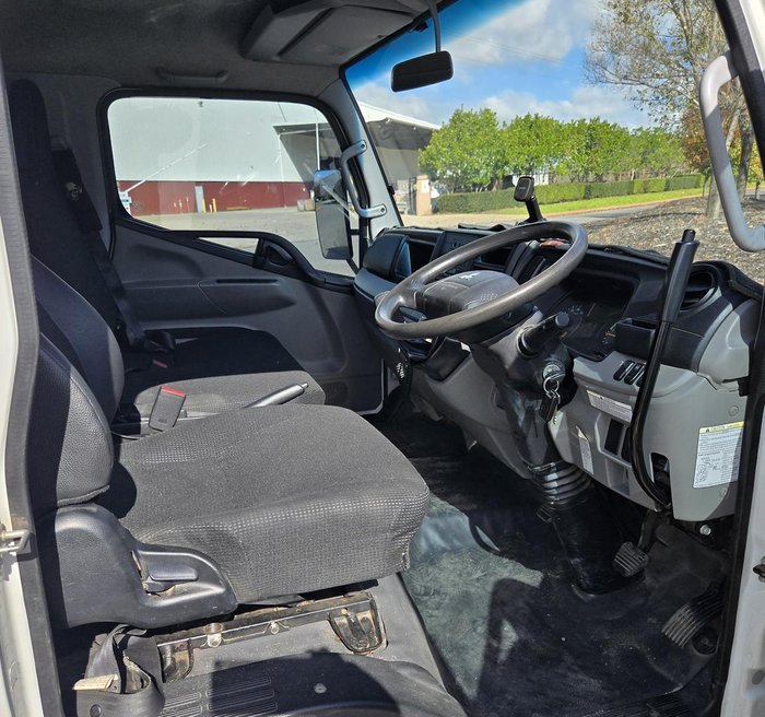 2017 Fuso Canter 615 615 WHITE