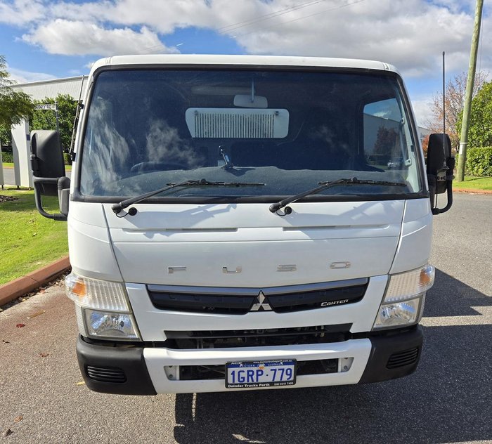 2017 Fuso Canter 615 615 WHITE