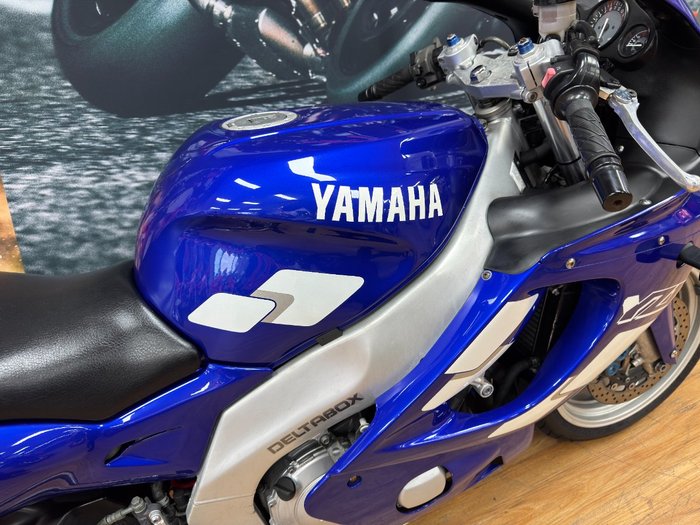 1998 Yamaha YZF600R BLUE