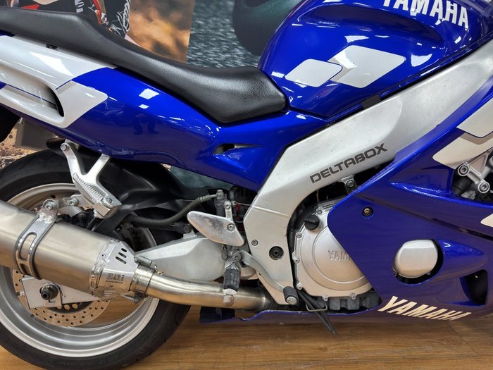 1998 Yamaha YZF600R BLUE
