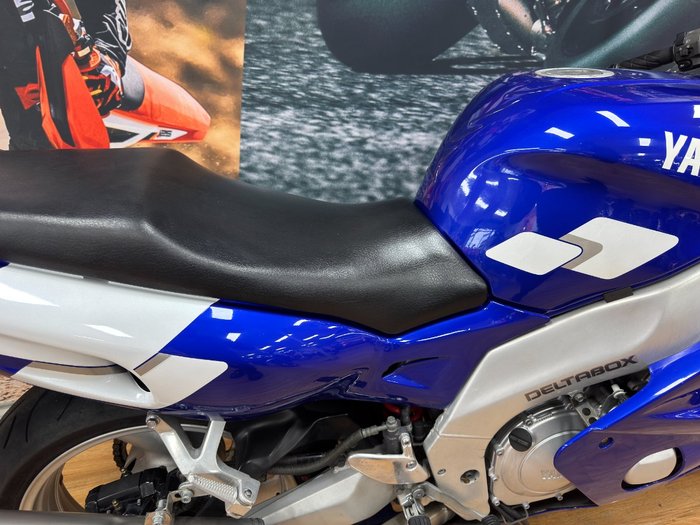 1998 Yamaha YZF600R BLUE