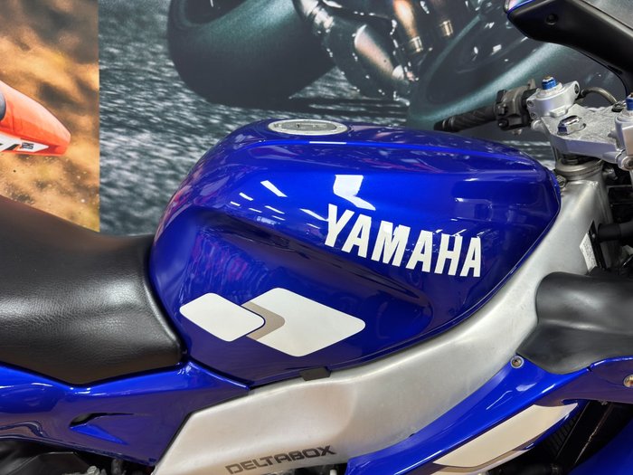 1998 Yamaha YZF600R BLUE