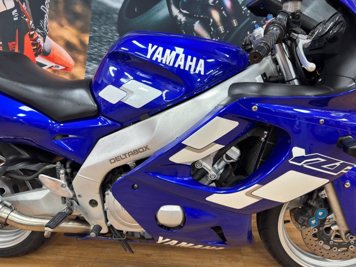 1998 Yamaha YZF600R BLUE