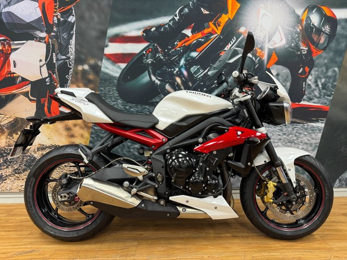 2016 Triumph STREET TRIPLE R WHITE