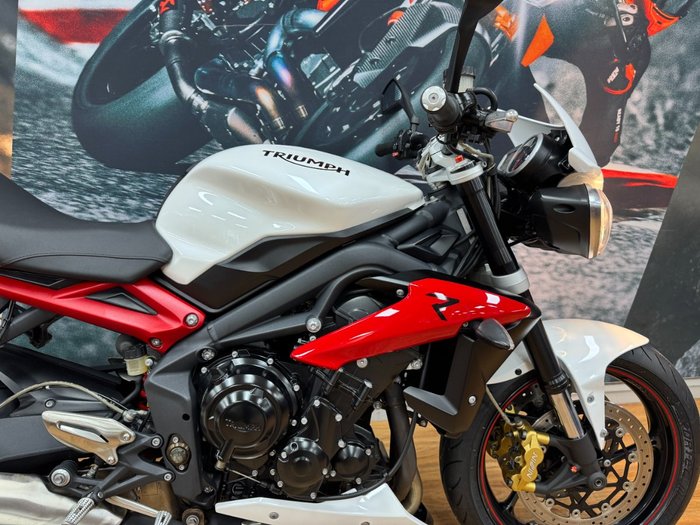 2016 Triumph STREET TRIPLE R WHITE