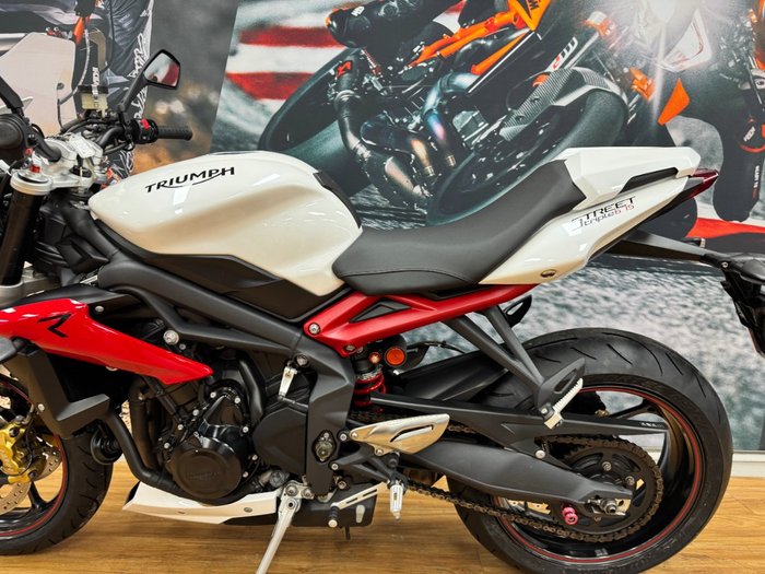 2016 Triumph STREET TRIPLE R WHITE