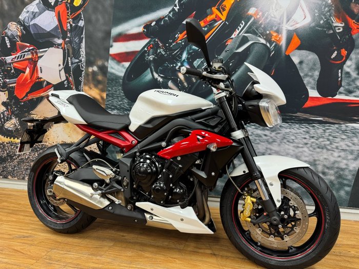 2016 Triumph STREET TRIPLE R WHITE