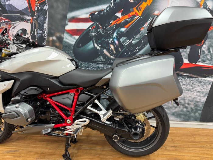 2017 BMW Motorrad R1200 RS GREY