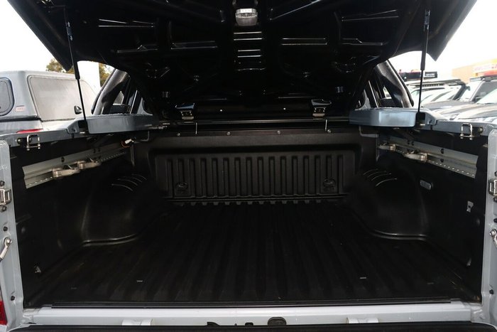2022 Nissan Navara PRO-4X