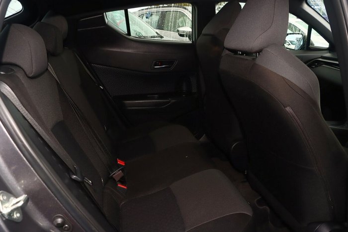 2023 Toyota C-HR GXL