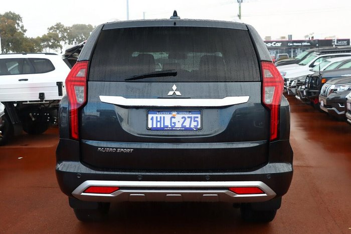 2021 Mitsubishi Pajero Sport GLS