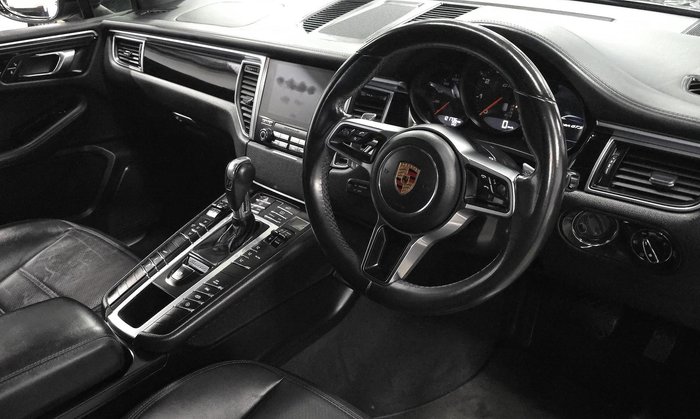 2016 Porsche Macan GTS