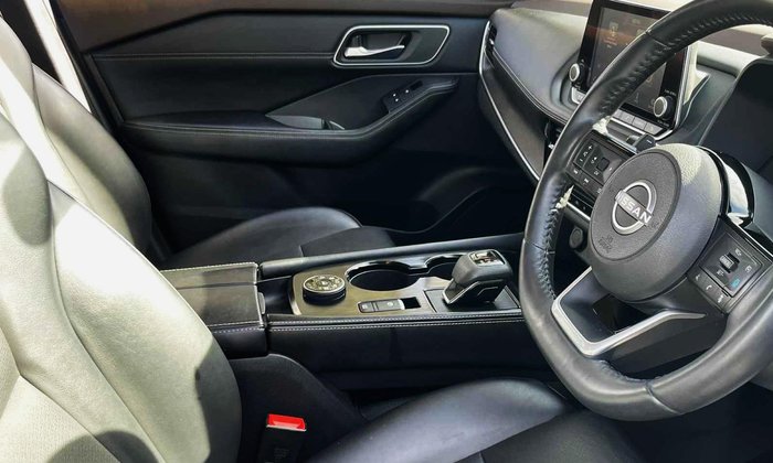 2023 Nissan X-TRAIL ST-L