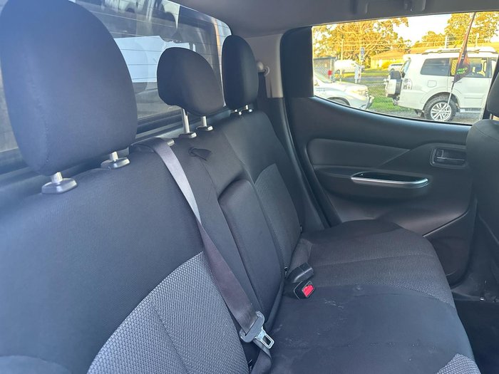 2016 Mitsubishi Triton GLX MQ MY16 4X4 Dual Range White