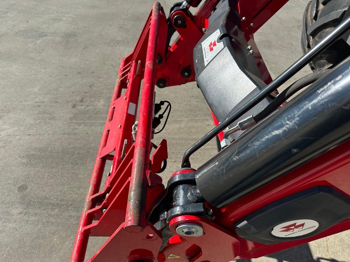 2016 Massey Ferguson 7615 Dyna-6