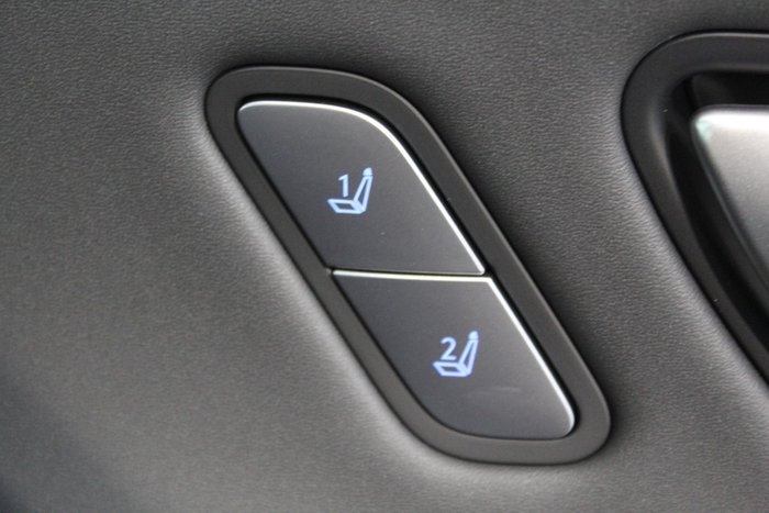 2025 Hyundai Kona Electric Premium