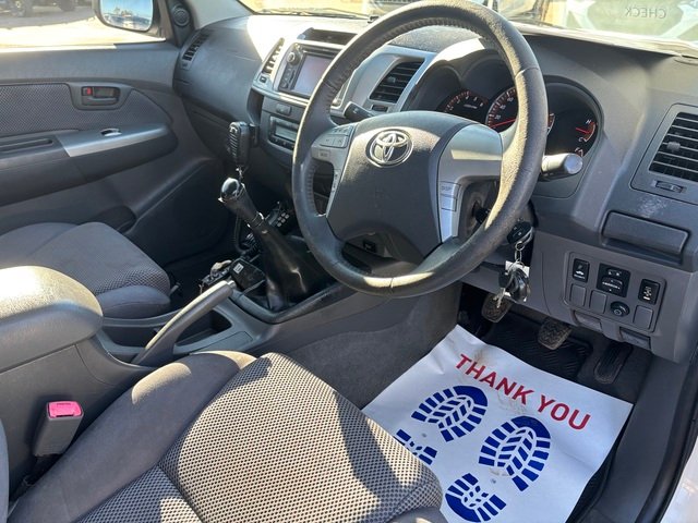 2012 TOYOTA HILUX
