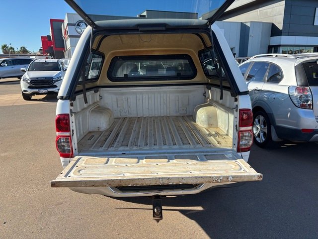 2012 TOYOTA HILUX