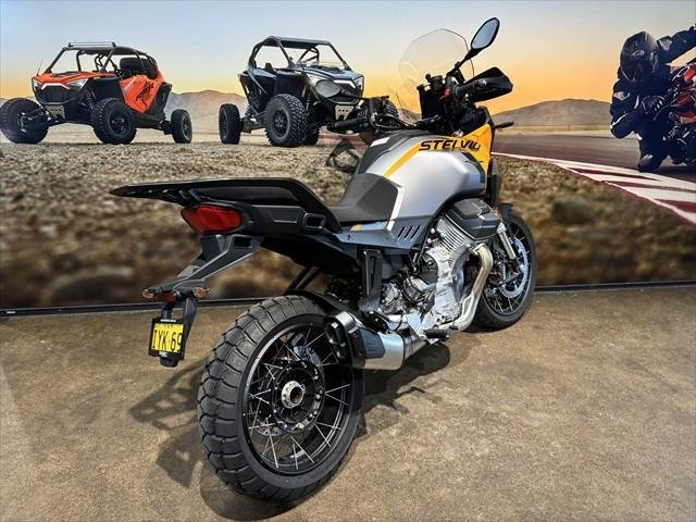 2024 Moto Guzzi Stelvio