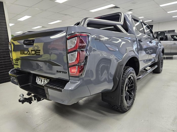 2025 Isuzu D-MAX BLADE MY24 4X4 Dual Range Granite Grey