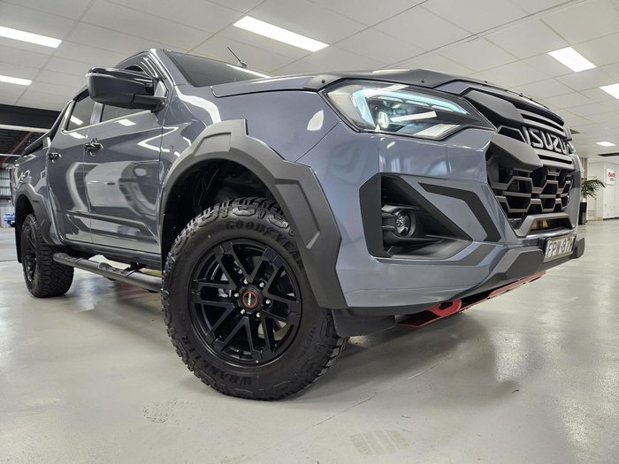 2025 Isuzu D-MAX BLADE MY24 4X4 Dual Range Granite Grey