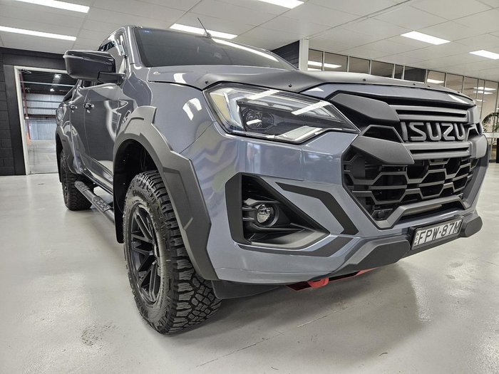 2025 Isuzu D-MAX BLADE MY24 4X4 Dual Range Granite Grey