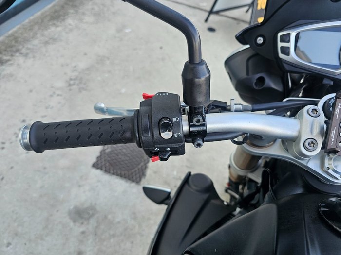 2011 Triumph SPEED TRIPLE Black