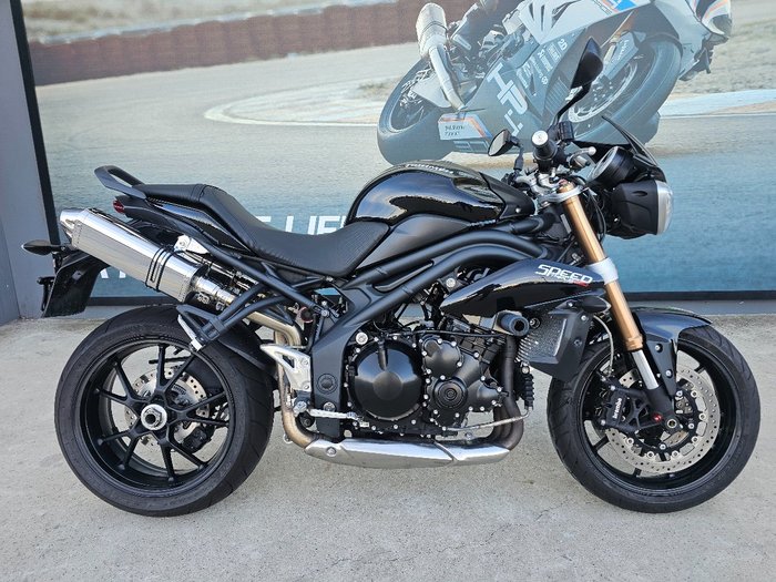 2011 Triumph SPEED TRIPLE Black